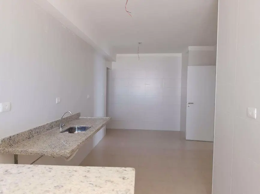 Apartamento com 3 quartos à venda, 163m2 em Aviação, Praia Grande - SP - imagem 3 Foto 3 de Apartamento com 3 quartos à venda, 163m2 em Aviação, Praia Grande - SP