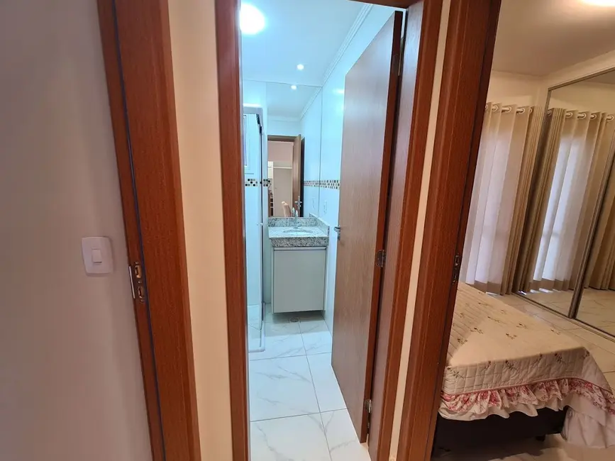Apartamento com 2 quartos à venda, 61m2 em Praia Grande - SP - imagem 7 Foto 7 de Apartamento com 2 quartos à venda, 61m2 em Praia Grande - SP