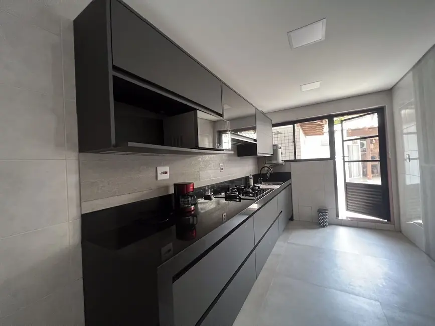 Foto 6 de Apartamento com 2 quartos à venda, 188m2 em Canto do Forte, Praia Grande - SP