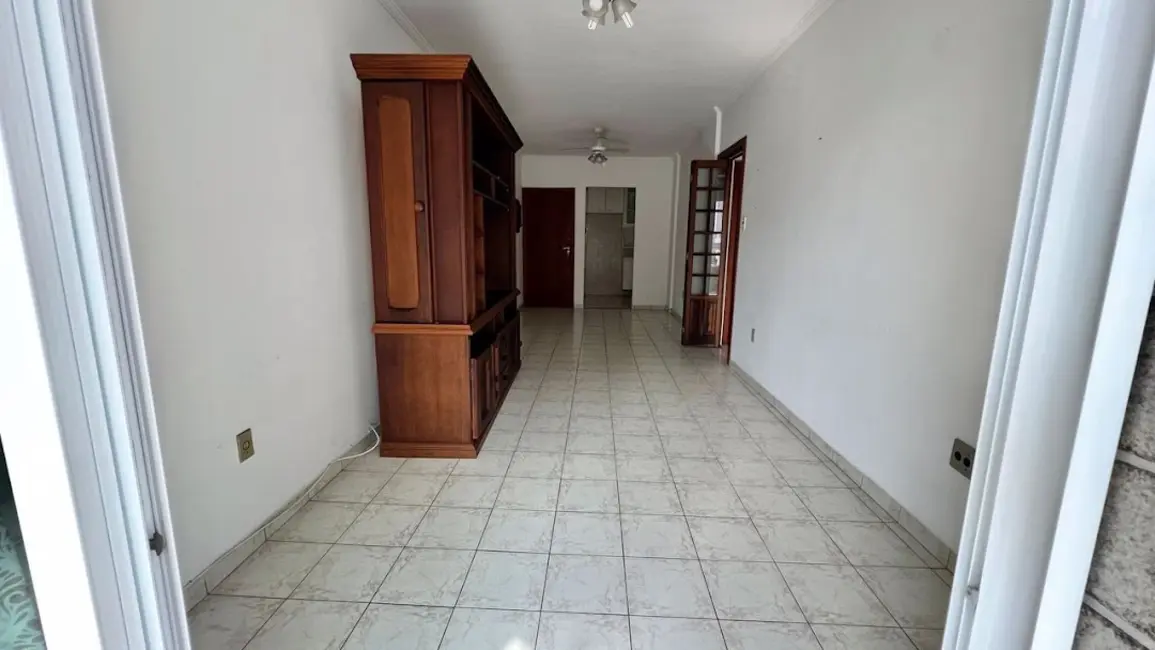 Apartamento com 2 quartos à venda, 81m2 em Aviação, Praia Grande - SP - imagem 3 Foto 3 de Apartamento com 2 quartos à venda, 81m2 em Aviação, Praia Grande - SP