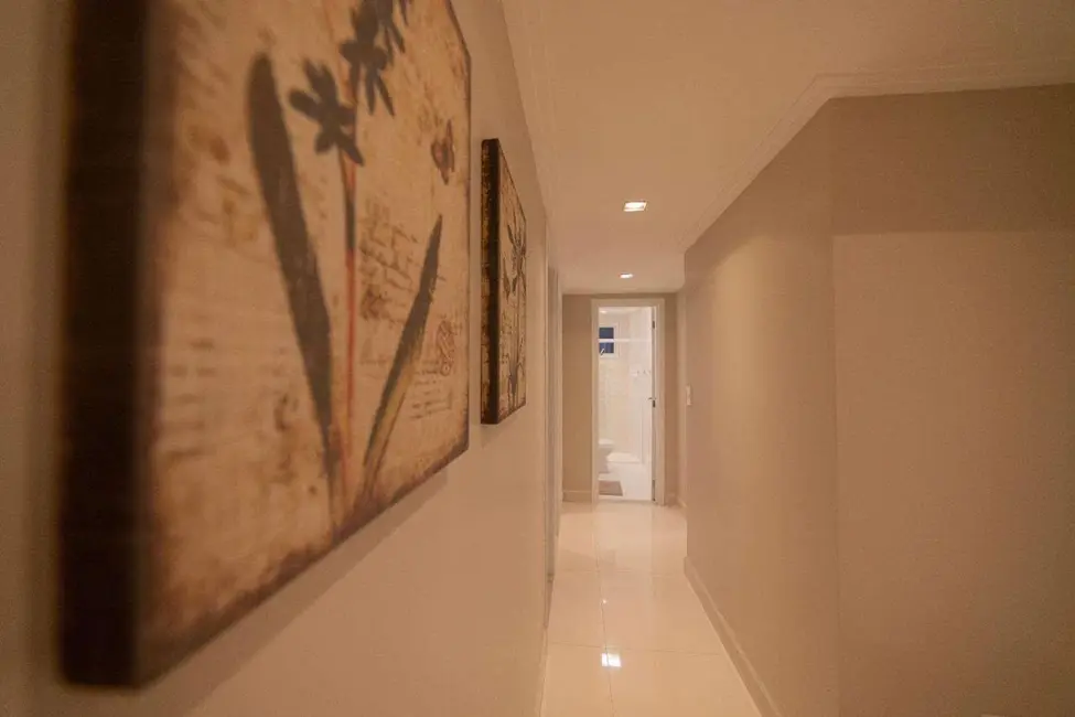 Foto 9 de Apartamento com 4 quartos à venda, 213m2 em Canto do Forte, Praia Grande - SP