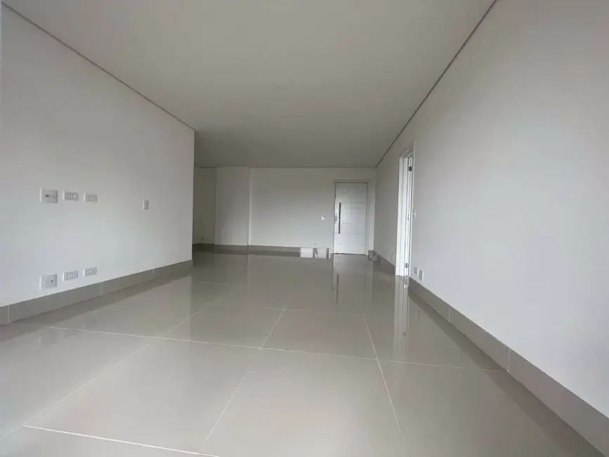 Foto 3 de Apartamento com 3 quartos à venda, 162m2 em Canto do Forte, Praia Grande - SP