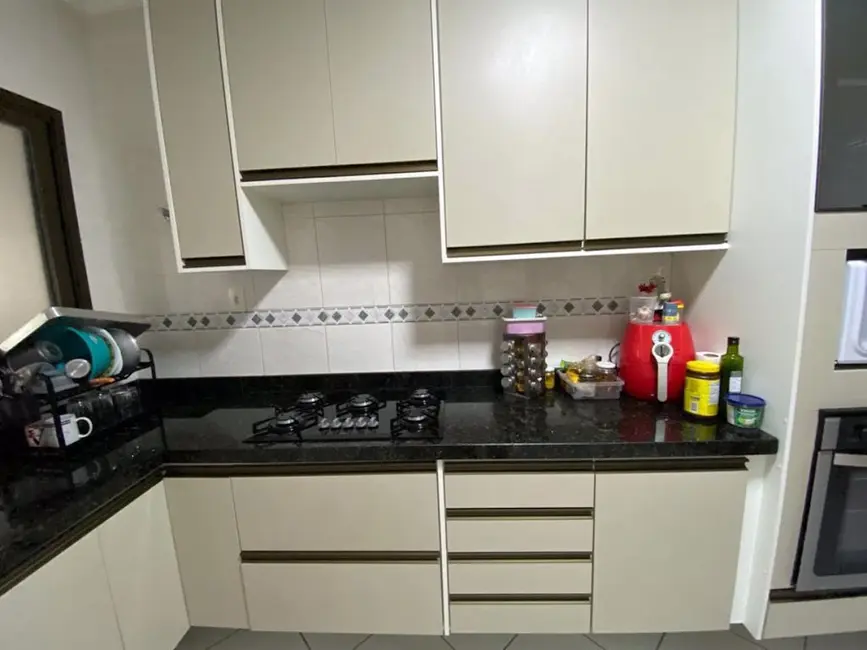 Foto 1 de Apartamento com 2 quartos à venda, 88m2 em Praia Grande - SP