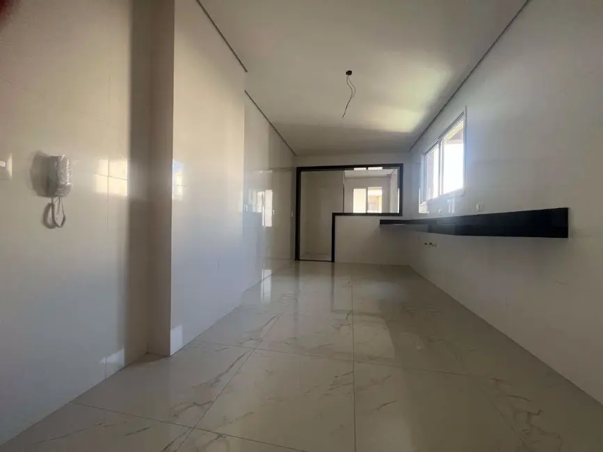 Apartamento com 4 quartos à venda, 248m2 em Canto do Forte, Praia Grande - SP - imagem 9 Foto 9 de Apartamento com 4 quartos à venda, 248m2 em Canto do Forte, Praia Grande - SP