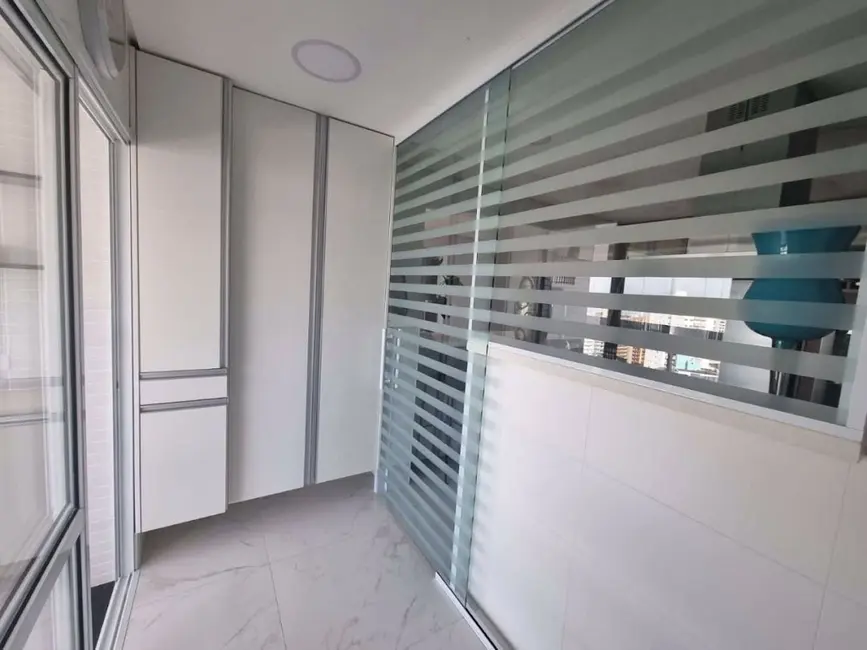 Apartamento com 3 quartos à venda, 148m2 em Praia Grande - SP - imagem 8 Foto 8 de Apartamento com 3 quartos à venda, 148m2 em Praia Grande - SP