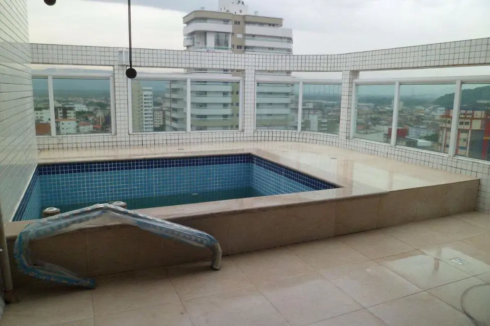 Cobertura com 3 quartos à venda, 200m2 em Praia Grande - SP - imagem 2 Foto 2 de Cobertura com 3 quartos à venda, 200m2 em Praia Grande - SP