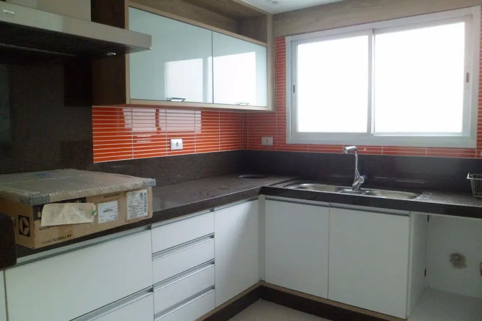 Cobertura com 3 quartos à venda, 200m2 em Praia Grande - SP - imagem 7 Foto 7 de Cobertura com 3 quartos à venda, 200m2 em Praia Grande - SP