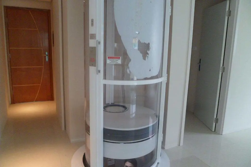 Cobertura com 3 quartos à venda, 200m2 em Praia Grande - SP - imagem 6 Foto 6 de Cobertura com 3 quartos à venda, 200m2 em Praia Grande - SP