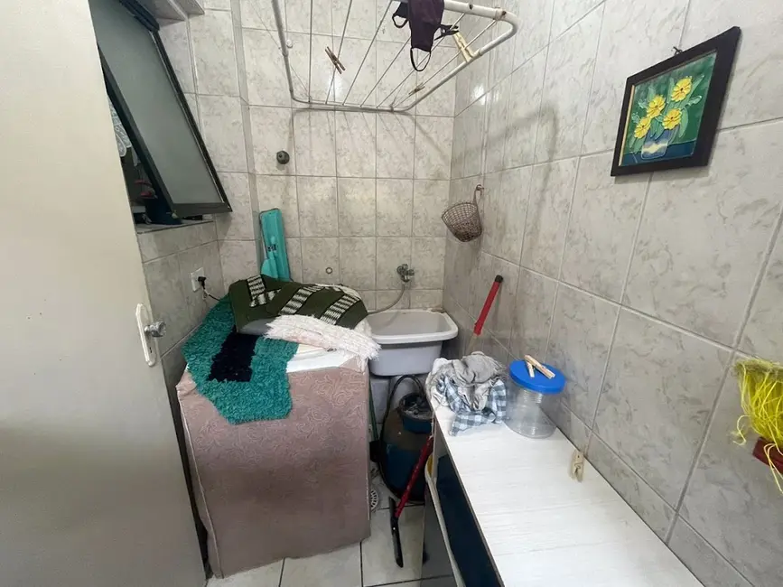 Foto 7 de Apartamento com 1 quarto à venda, 45m2 em Tupi, Praia Grande - SP