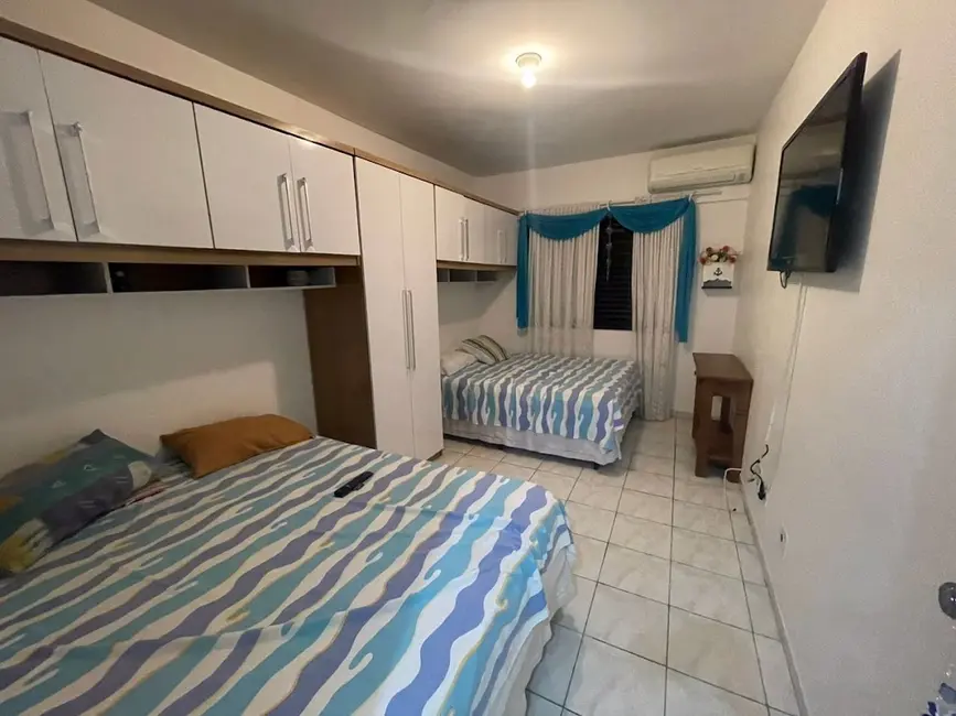 Foto 9 de Apartamento com 1 quarto à venda, 45m2 em Tupi, Praia Grande - SP