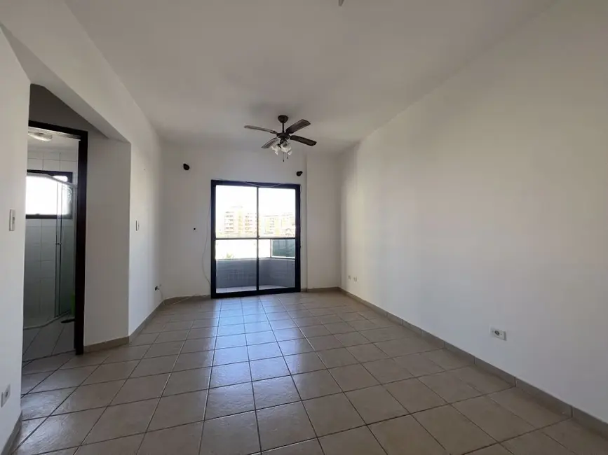 Foto 2 de Apartamento com 2 quartos à venda, 116m2 em Tupi, Praia Grande - SP