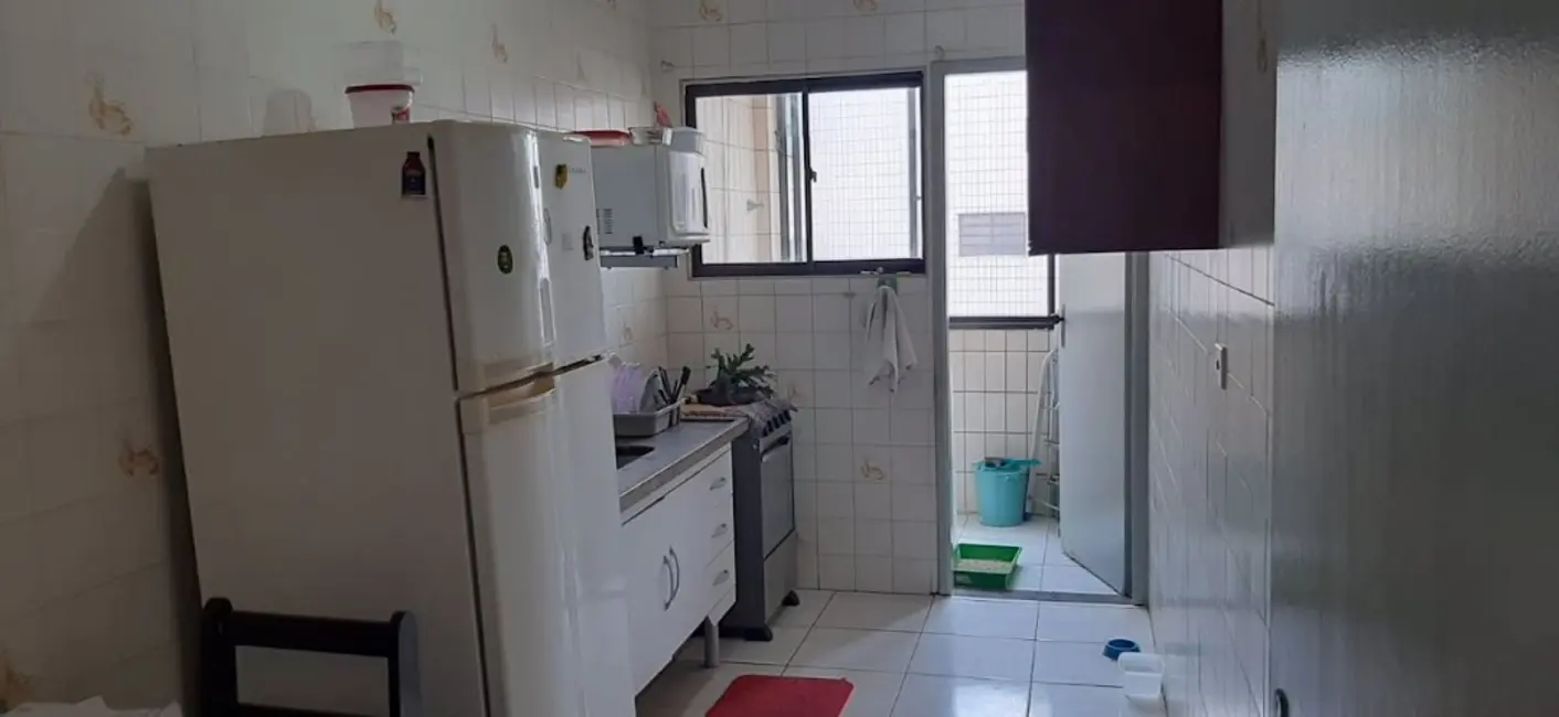 Foto 2 de Apartamento com 1 quarto à venda, 50m2 em Tupi, Praia Grande - SP