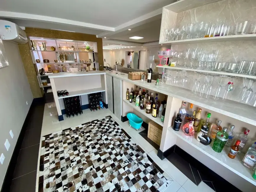 Foto 6 de Cobertura com 3 quartos à venda, 315m2 em Canto do Forte, Praia Grande - SP