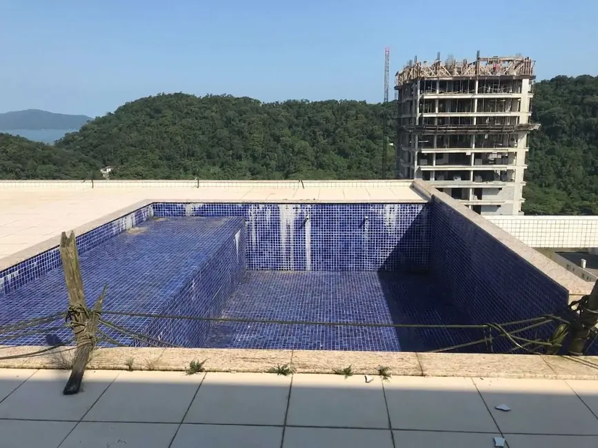 Cobertura com 5 quartos à venda, 700m2 em Canto do Forte, Praia Grande - SP - imagem 5 Foto 5 de Cobertura com 5 quartos à venda, 700m2 em Canto do Forte, Praia Grande - SP