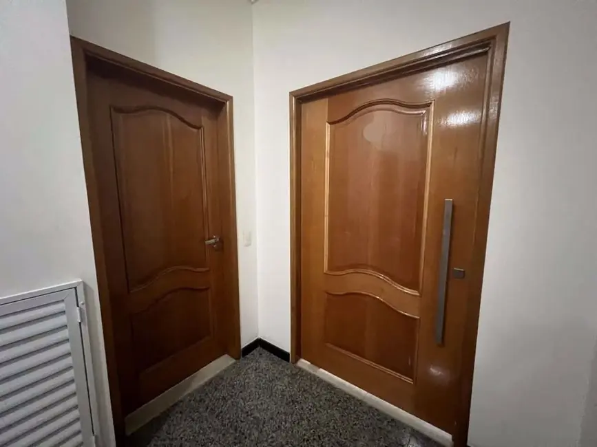 Foto 1 de Apartamento com 4 quartos à venda, 205m2 em Canto do Forte, Praia Grande - SP