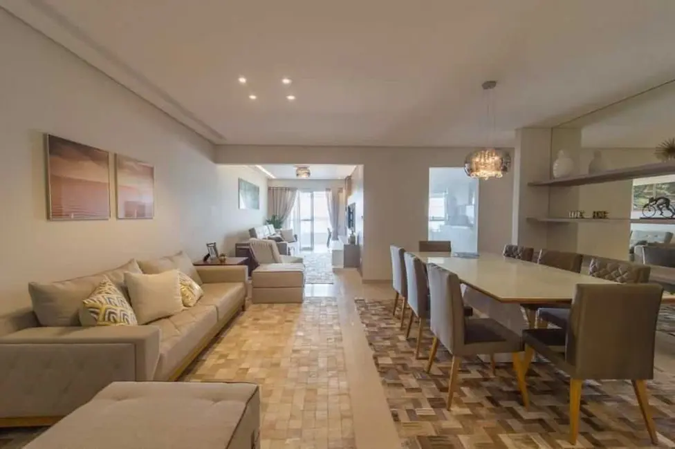 Foto 3 de Apartamento com 3 quartos à venda, 173m2 em Aviação, Praia Grande - SP