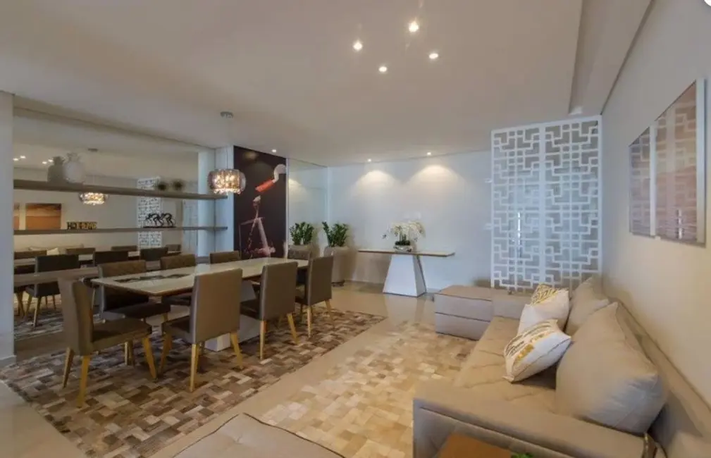 Apartamento com 3 quartos à venda, 172m2 em Aviação, Praia Grande - SP - imagem 4 Foto 4 de Apartamento com 3 quartos à venda, 172m2 em Aviação, Praia Grande - SP