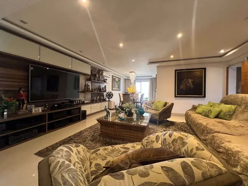 Foto 3 de Apartamento com 3 quartos à venda, 173m2 em Canto do Forte, Praia Grande - SP