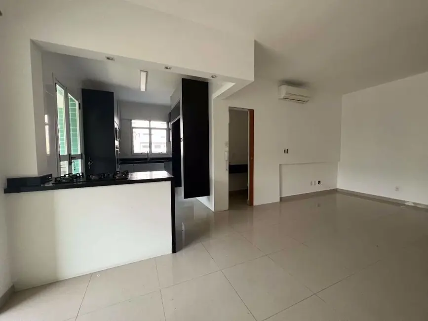 Apartamento com 3 quartos à venda, 124m2 em Canto do Forte, Praia Grande - SP - imagem 3 Foto 3 de Apartamento com 3 quartos à venda, 124m2 em Canto do Forte, Praia Grande - SP