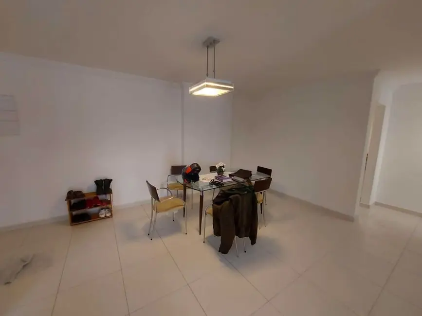 Apartamento com 3 quartos à venda, 131m2 em Aviação, Praia Grande - SP - imagem 5 Foto 5 de Apartamento com 3 quartos à venda, 131m2 em Aviação, Praia Grande - SP