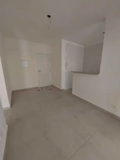 Foto 3 de Apartamento com 1 quarto à venda, 45m2 em Praia Grande - SP