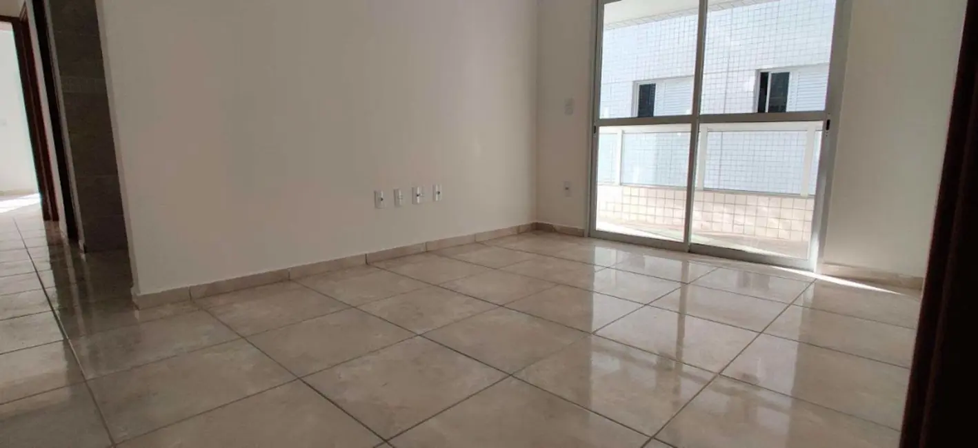 Foto 2 de Apartamento com 2 quartos à venda, 100m2 em Canto do Forte, Praia Grande - SP