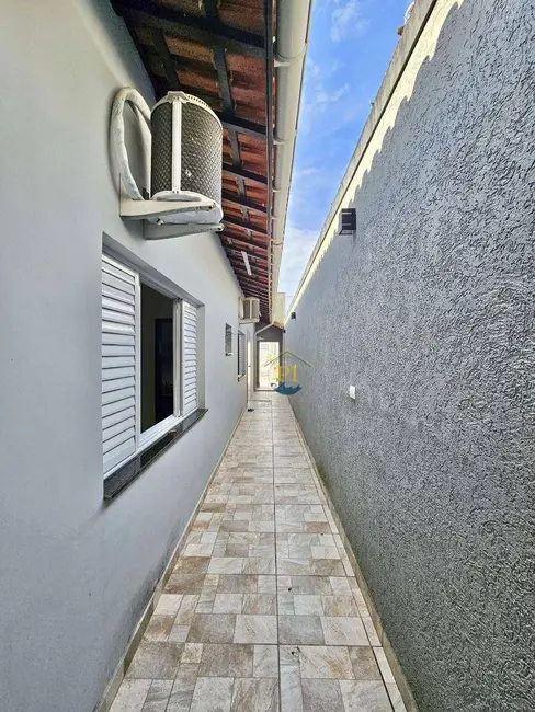 Foto 9 de Casa com 3 quartos à venda, 145m2 em Solemar, Praia Grande - SP