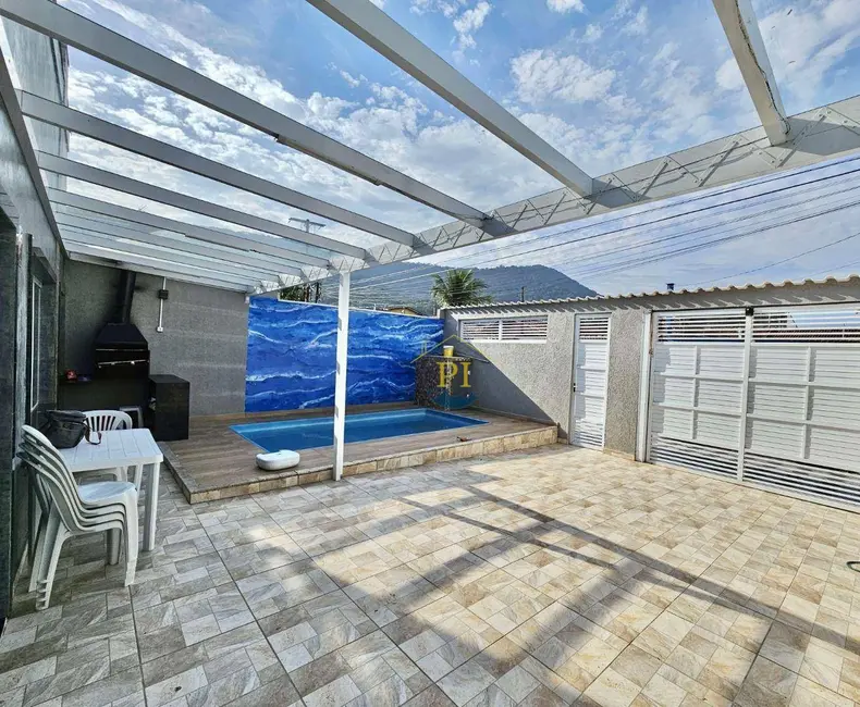 Foto 2 de Casa com 3 quartos à venda, 145m2 em Solemar, Praia Grande - SP