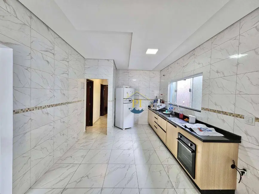 Foto 8 de Casa com 3 quartos à venda, 145m2 em Solemar, Praia Grande - SP