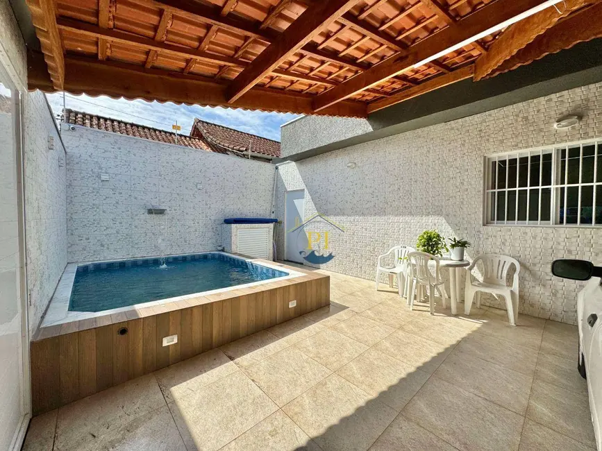 Casa com 3 quartos à venda em Praia Grande - SP - imagem 2 Foto 2 de Casa com 3 quartos à venda em Praia Grande - SP