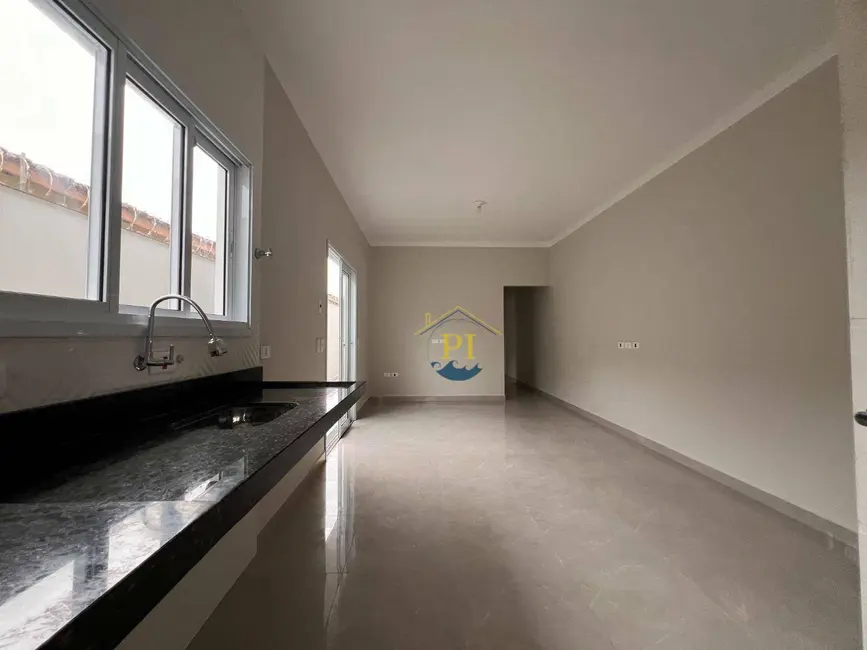 Foto 4 de Casa com 2 quartos à venda, 125m2 em Praia Grande - SP