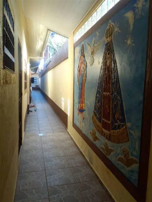 Foto 6 de Casa com 3 quartos à venda, 180m2 em Maracanã, Praia Grande - SP