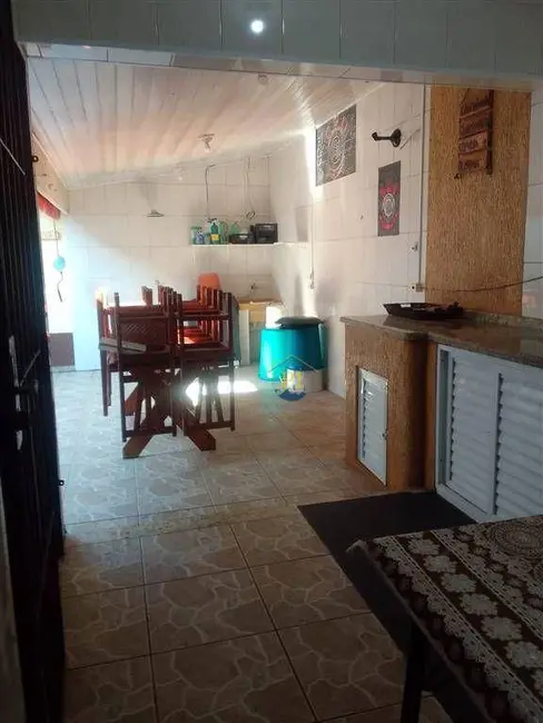 Foto 7 de Casa com 3 quartos à venda, 180m2 em Maracanã, Praia Grande - SP
