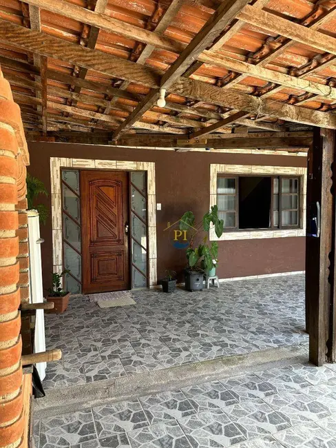 Foto 8 de Casa com 4 quartos à venda, 176m2 em Praia Grande - SP