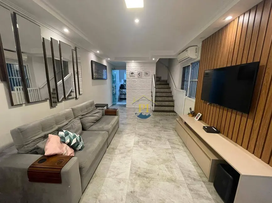 Foto 5 de Casa com 3 quartos à venda, 105m2 em Tupi, Praia Grande - SP