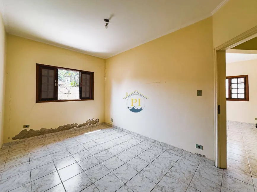 Casa com 2 quartos à venda, 225m2 em Canto do Forte, Praia Grande - SP - imagem 8 Foto 8 de Casa com 2 quartos à venda, 225m2 em Canto do Forte, Praia Grande - SP