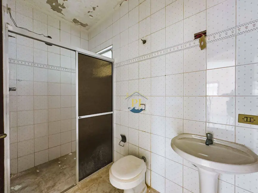Casa com 2 quartos à venda, 225m2 em Canto do Forte, Praia Grande - SP - imagem 6 Foto 6 de Casa com 2 quartos à venda, 225m2 em Canto do Forte, Praia Grande - SP