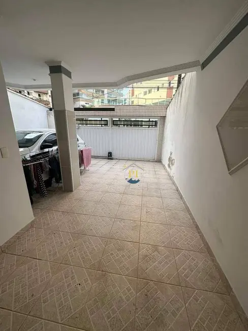 Foto 2 de Sobrado com 3 quartos à venda, 129m2 em Praia Grande - SP