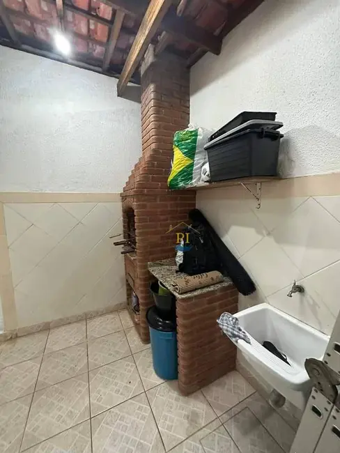 Foto 7 de Sobrado com 3 quartos à venda, 129m2 em Praia Grande - SP