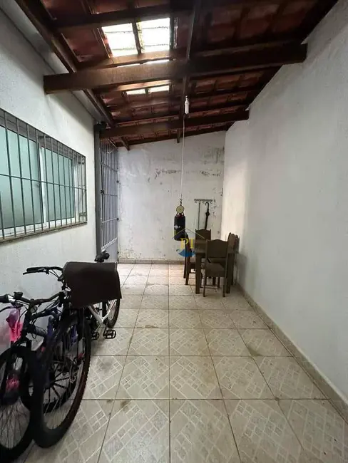 Foto 6 de Sobrado com 3 quartos à venda, 129m2 em Praia Grande - SP