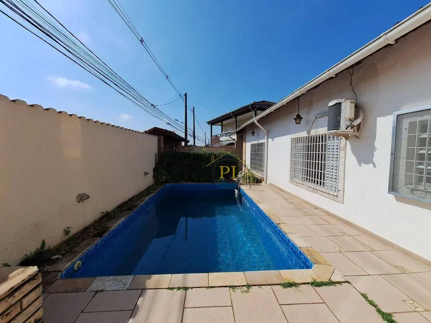 Foto 4 de Casa com 2 quartos à venda, 168m2 em Praia Grande - SP