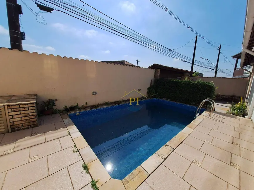 Foto 8 de Casa com 2 quartos à venda, 168m2 em Praia Grande - SP