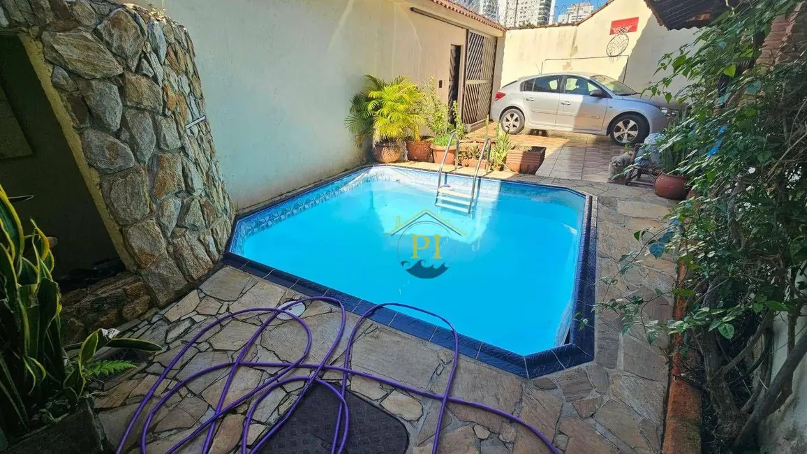 Casa com 3 quartos à venda, 165m2 em Canto do Forte, Praia Grande - SP - imagem 4 Foto 4 de Casa com 3 quartos à venda, 165m2 em Canto do Forte, Praia Grande - SP