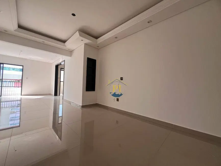 Apartamento com 2 quartos à venda, 134m2 em Canto do Forte, Praia Grande - SP - imagem 4 Foto 4 de Apartamento com 2 quartos à venda, 134m2 em Canto do Forte, Praia Grande - SP