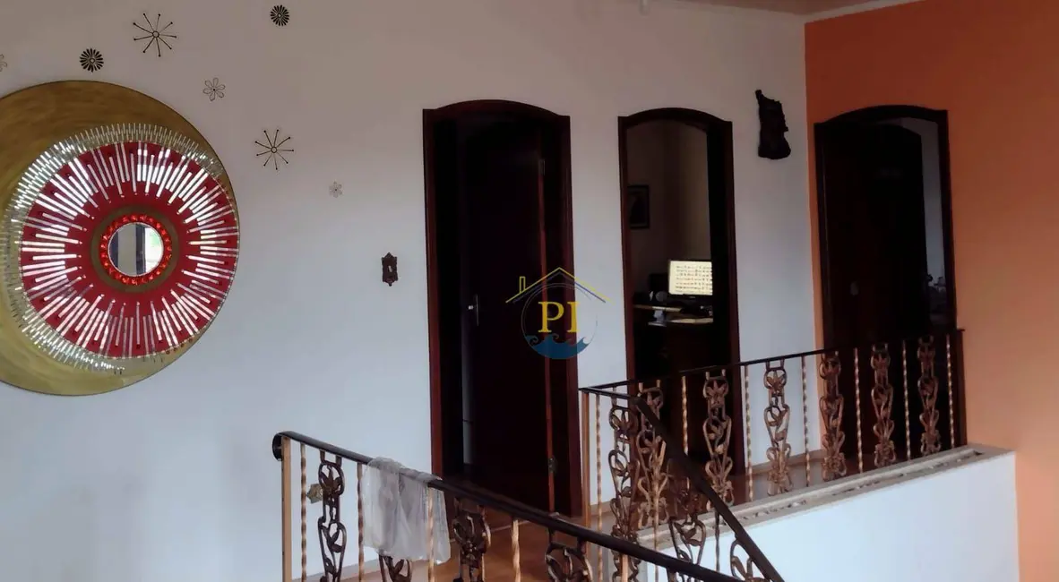 Foto 2 de Casa com 3 quartos à venda, 315m2 em Canto do Forte, Praia Grande - SP