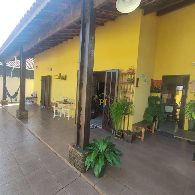 Foto 3 de Casa com 3 quartos à venda, 286m2 em Mirim, Praia Grande - SP