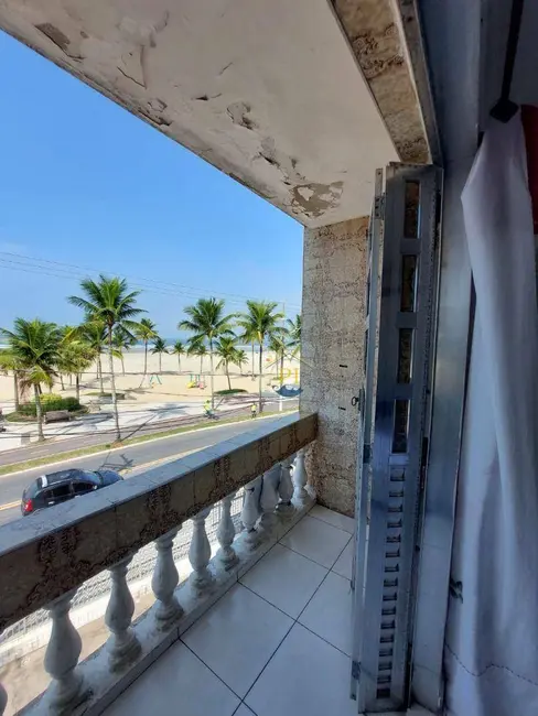 Foto 3 de Apartamento com 2 quartos à venda, 73m2 em Praia Grande - SP