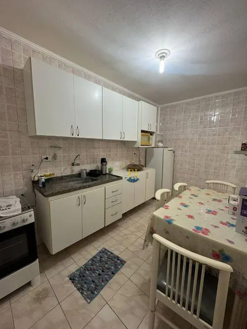 Apartamento com 2 quartos à venda, 66m2 em Praia Grande - SP - imagem 4 Foto 4 de Apartamento com 2 quartos à venda, 66m2 em Praia Grande - SP