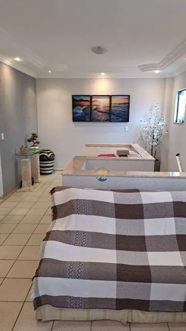 Foto 2 de Apartamento com 2 quartos à venda, 68m2 em Praia Grande - SP