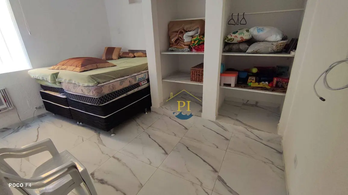 Foto 9 de Casa com 3 quartos à venda, 360m2 em Praia Grande - SP